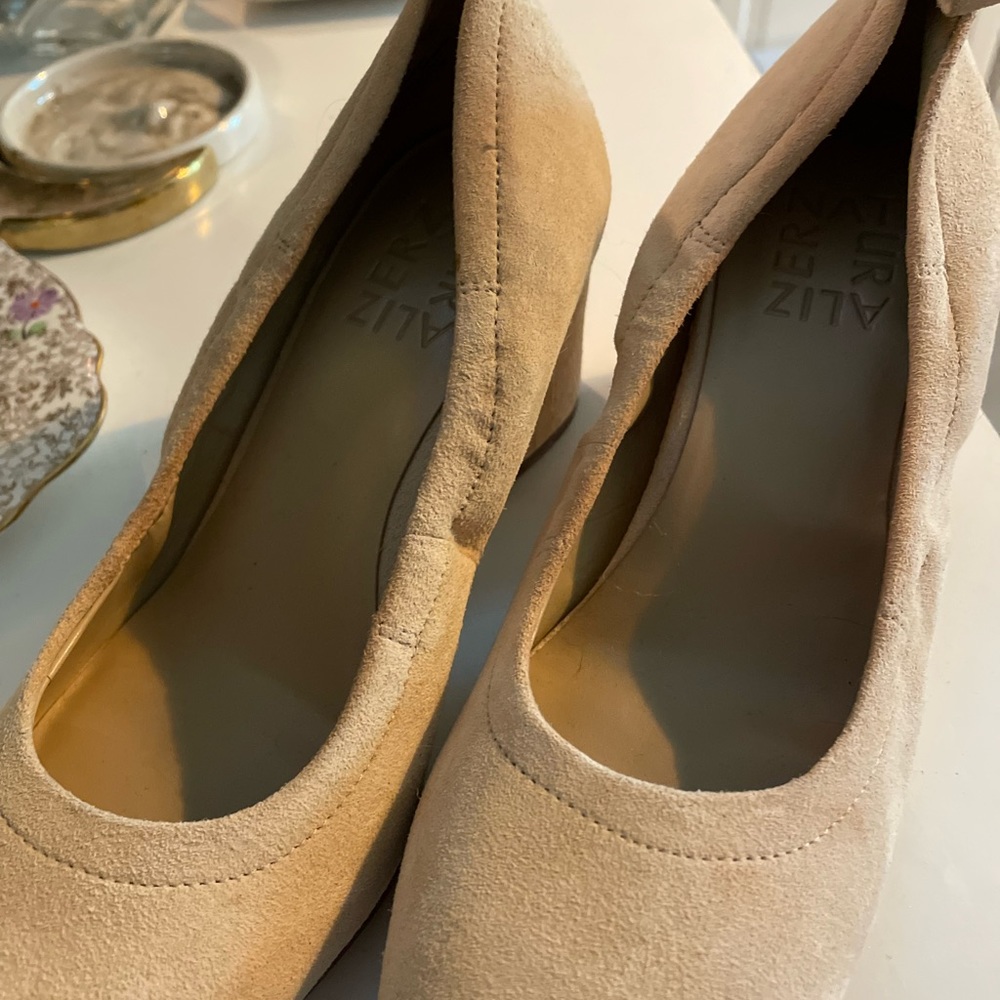 Naturalizer Block Heels Greige/Blush